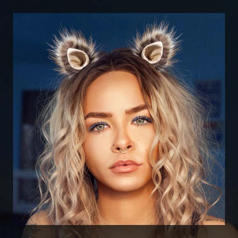 Mini Blonde Magic Clip-on Ears 3 Mini Blonde Magic Clip-on Ears