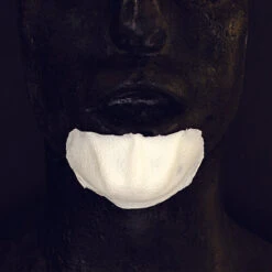 Costume Chin #151