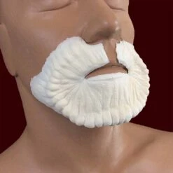 Wrinkled Alien Chin