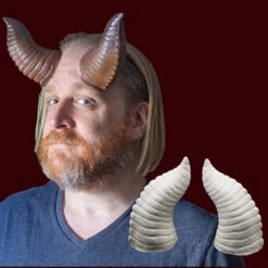 Lenaka Horns