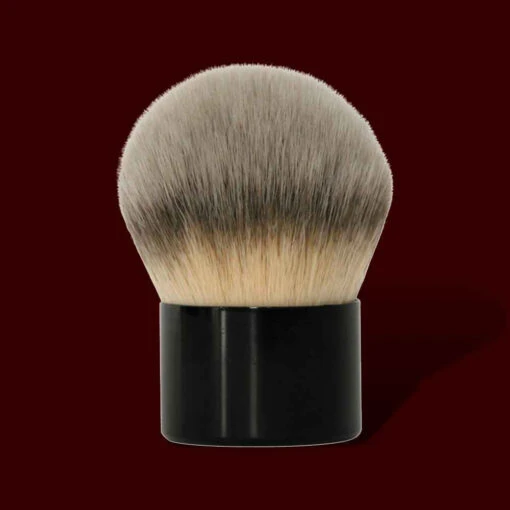 Medium Domed Kabuki Brush